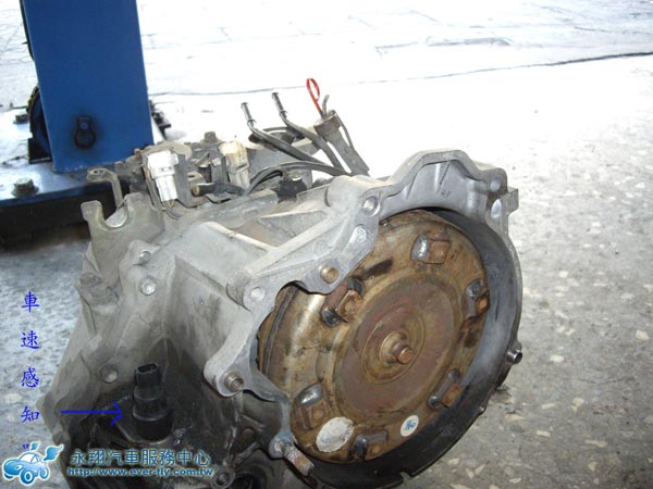 SOLIO拆卸變速箱