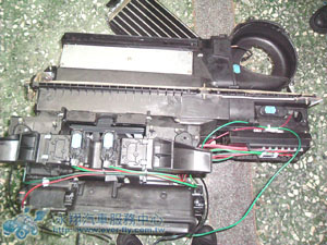 S320 賓士冷氣風箱總成含熱水箱〈正上方〉