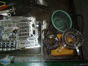 離合器外殼含片損壞情況